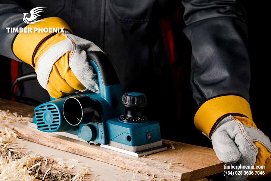 Phân tích tác động môi trường của ngành công nghiệp gỗ.