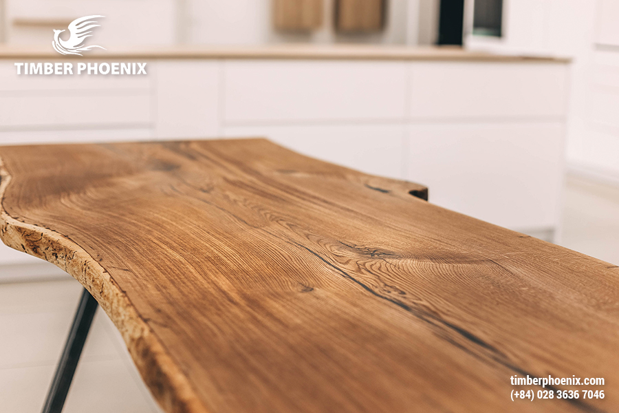 Gỗ nguyên khối là gì? Định nghĩa, đặc điểm và ứng dụng.