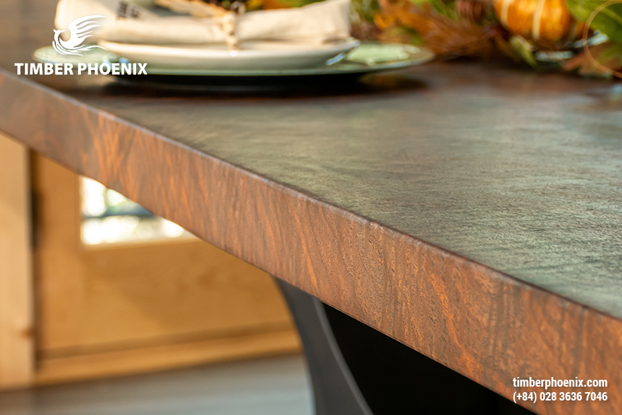 Gỗ nguyên tấm là gì? Định nghĩa, đặc điểm và ứng dụng.