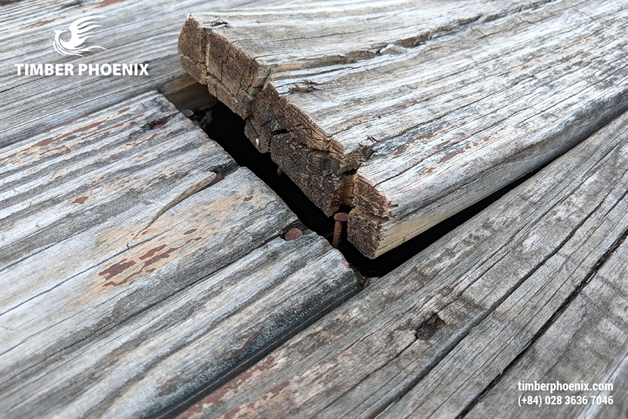 Nhiệt độ gây hại cho gỗ là gì? Khái niệm, ảnh hưởng và biện pháp khắc phục.